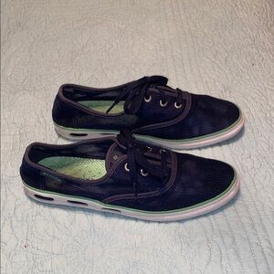 Columbia Blue and Green Sneakers with Textured Sole